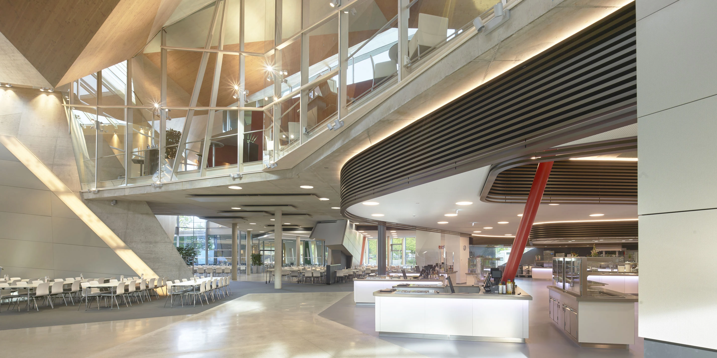Erweiterung, Modernisierung, laufender Betrieb, Restaurant, Kantine, Cafeteria, Boehringer Ingelheim, Biberach, HolzbauArchitektur, KTP, Kauffmann Theilig Partner, Freie Architekten PartGmbB, Stuttgart